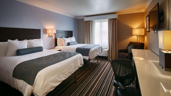 Best Western Plus Diamond Valley Inn Main image